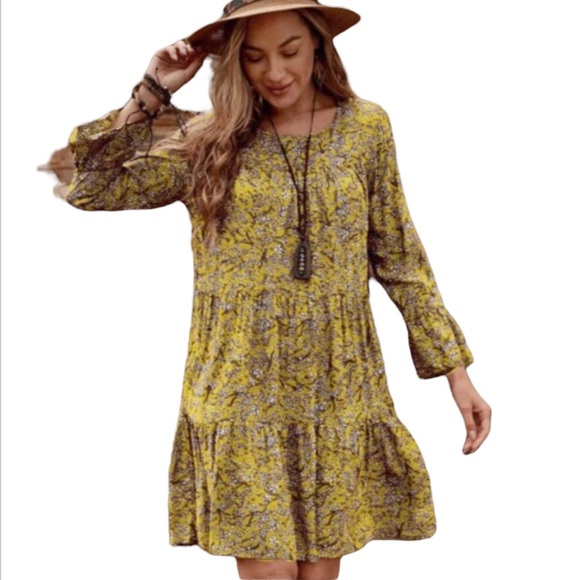 Dresses & Skirts - BOHO FLORAL TIERED DRESS SMALL AVAILABLE  NWT